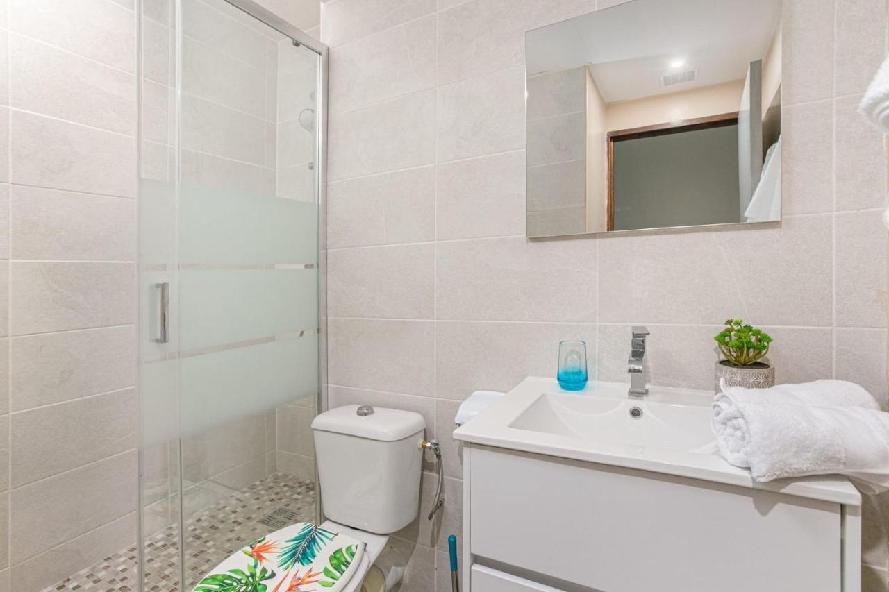 Studio Corail 5 Min A Pied De La Plage - 1Br Studio 5Min Walk From Nice Beach Sainte-Anne Zewnętrze zdjęcie
